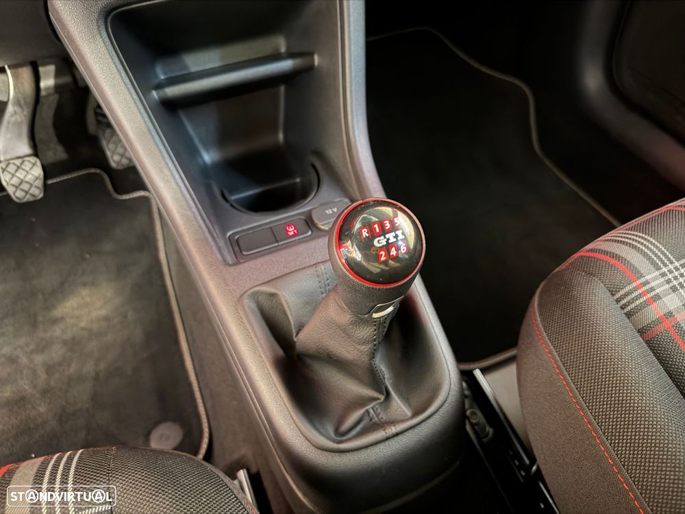 VW Up! GTI - 17