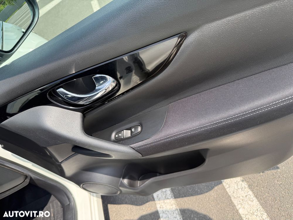 Nissan Qashqai - 17