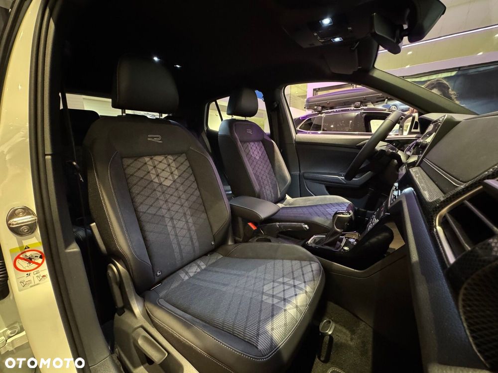 Volkswagen T-Cross - 22
