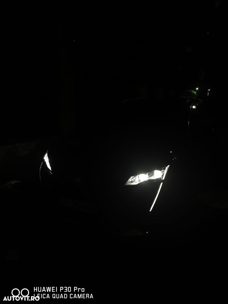 Peugeot 3008 PHEV 300 EAT8 4X4 GT - 24