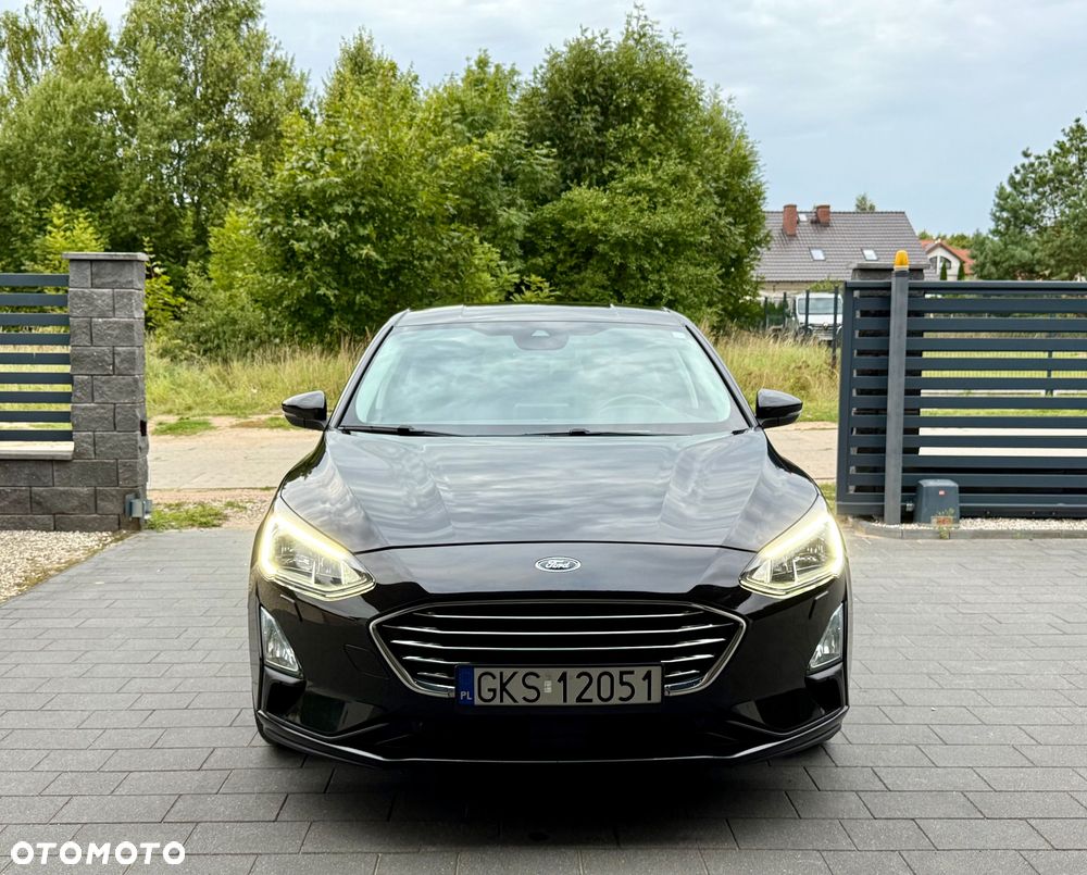 Ford Focus 1.5 EcoBlue STart-Stopp-System TITANIUM - 2