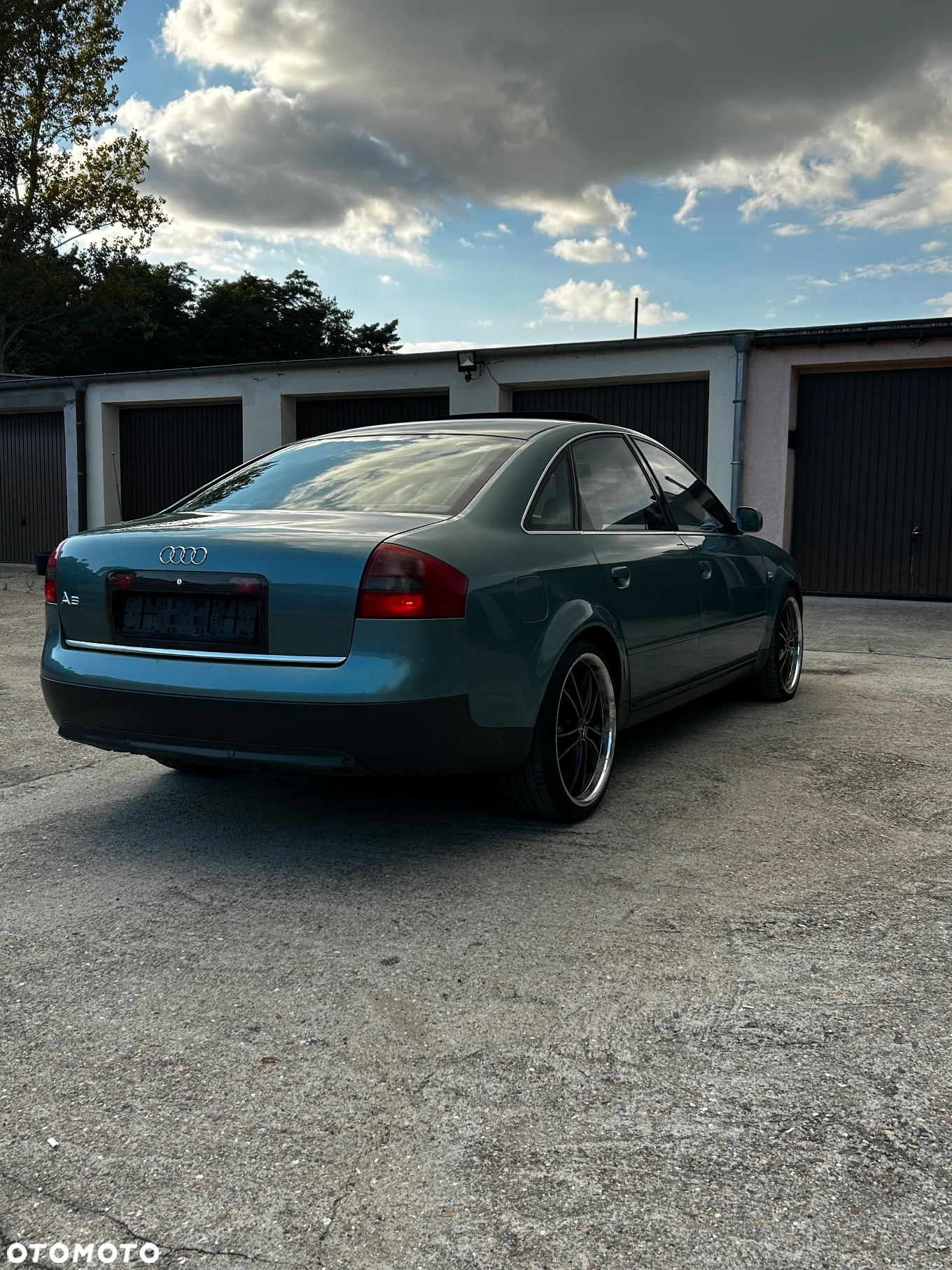 Audi A6 2.4 - 7