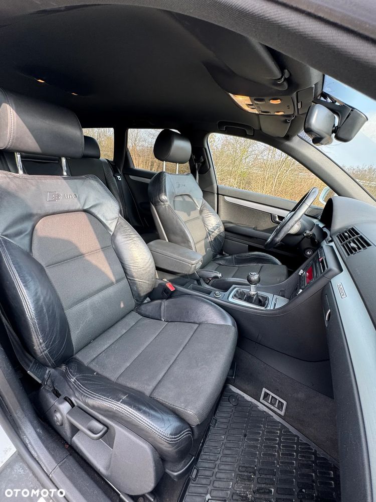 Audi A4 Avant - 11