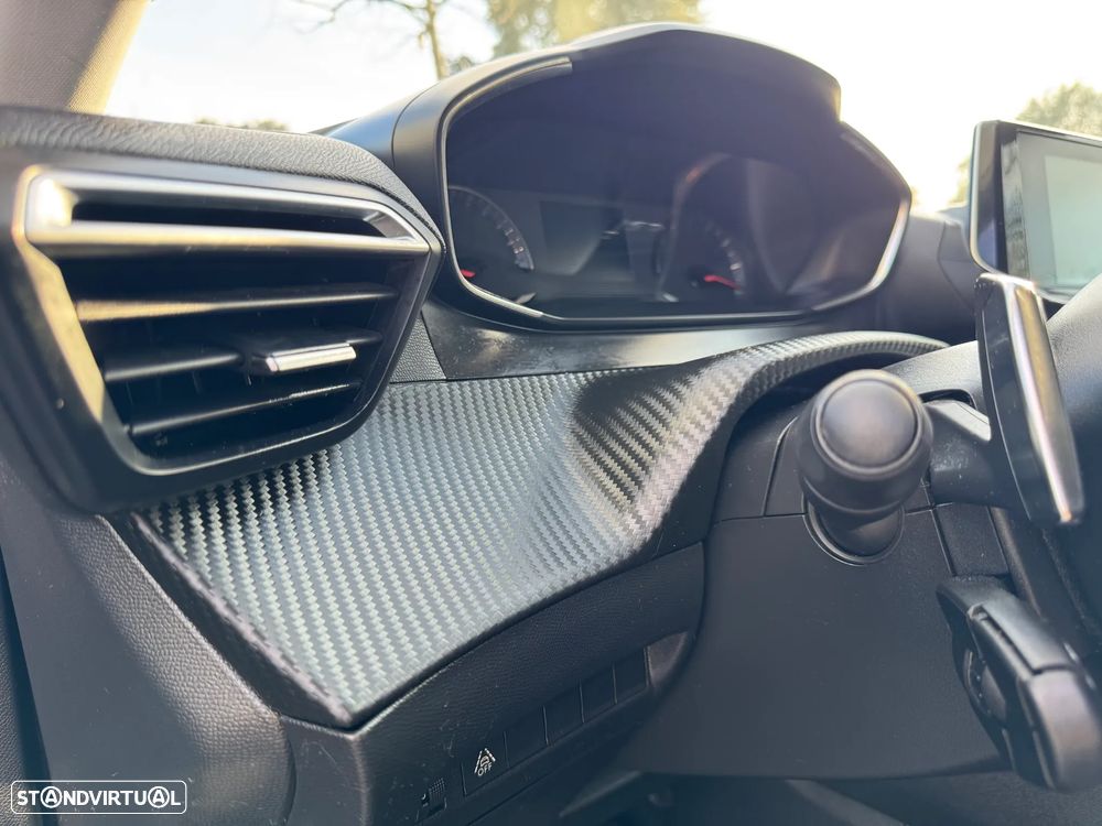 Peugeot 2008 PureTech 130 EAT8 Allure - 10