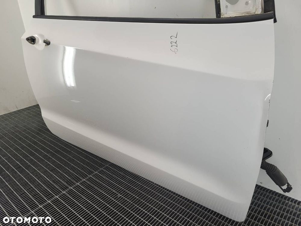 DRZWI PRZÓD PRAWE HYUNDAI I30 II COUPE 3D EUROPA  2013 - 5
