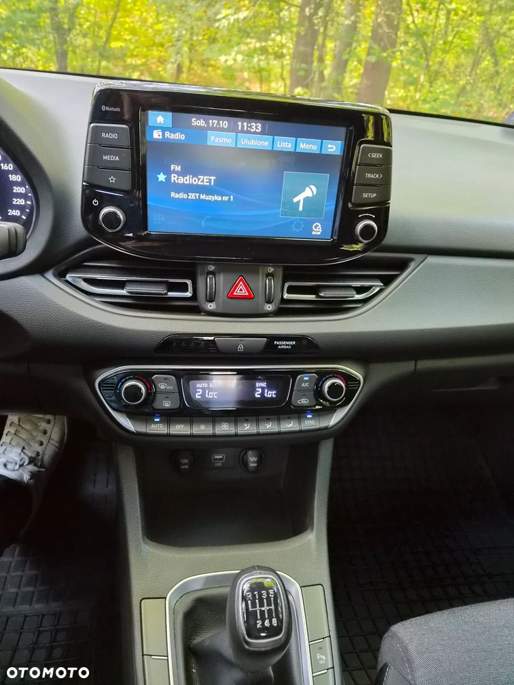 Hyundai i30 1.6 D Comfort - 8