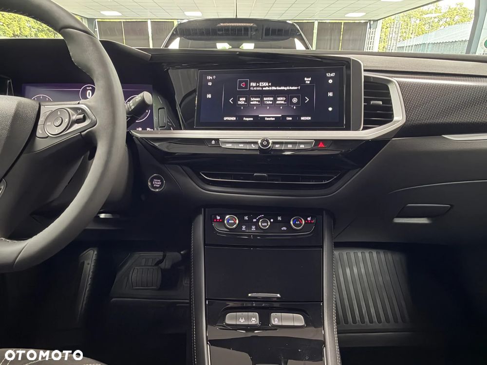 Opel Grandland X 1.2 Start/Stop Automatik Ultimate - 28
