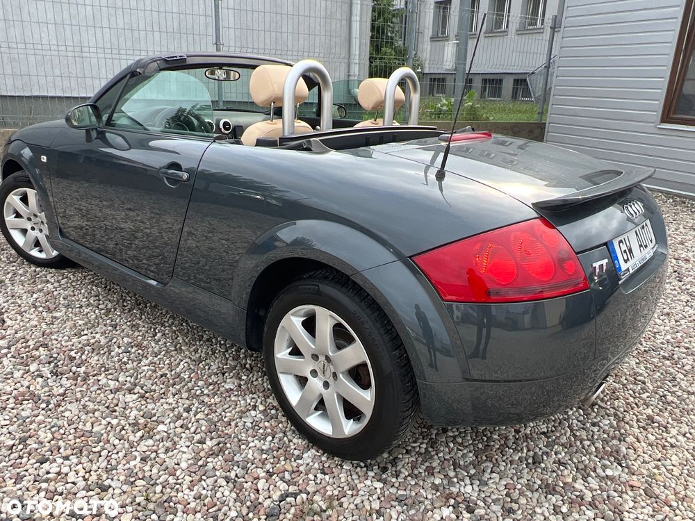Audi TT Roadster 1.8 T - 10