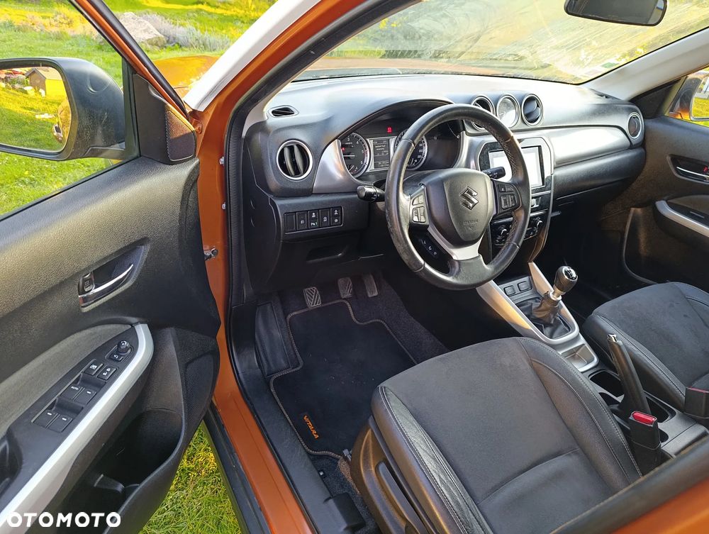 Suzuki Vitara 1.6 (4x2) Comfort+ - 17