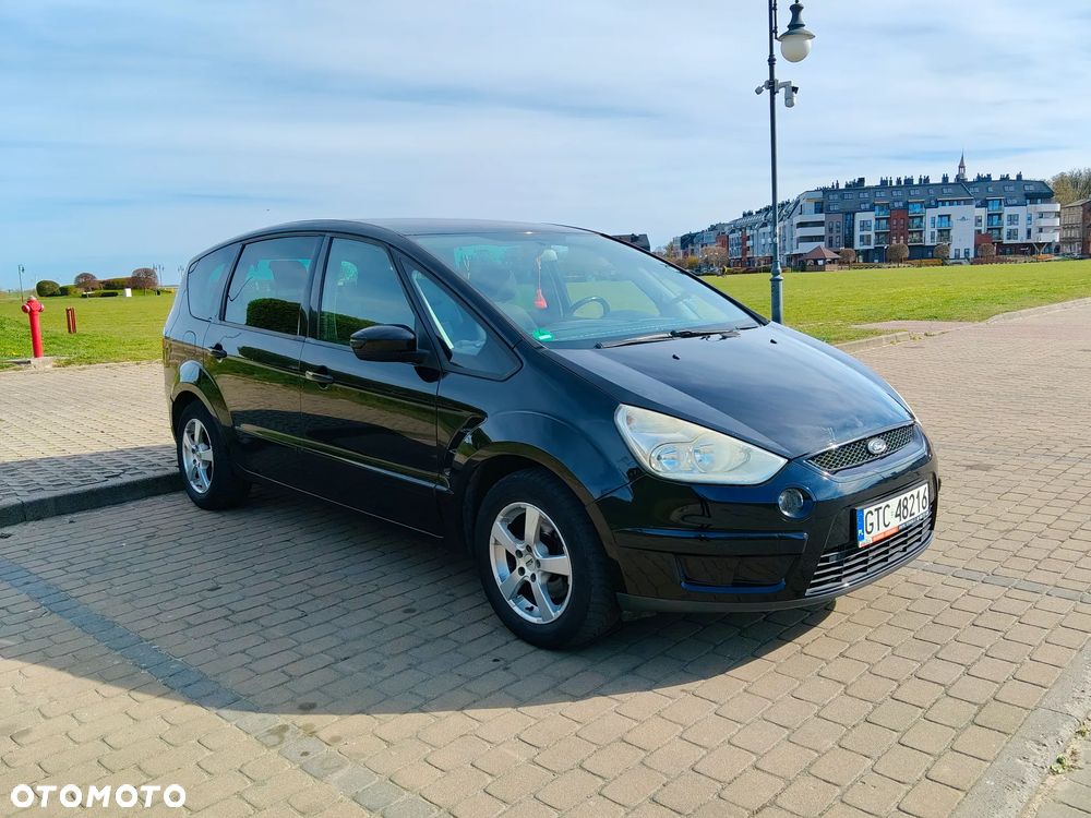Ford S-Max - 1