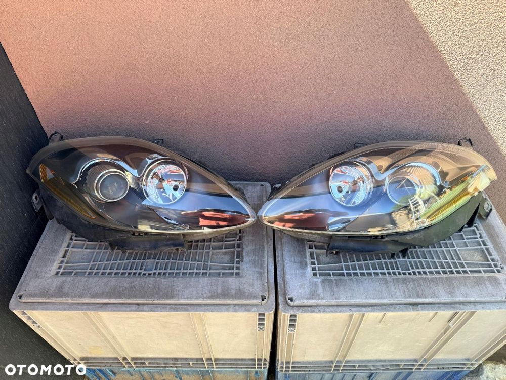Lampa przednia FIAT CROMA II LIFT ZWYKŁE KOMPLET EUROPA ORYGINALNE AL - 1