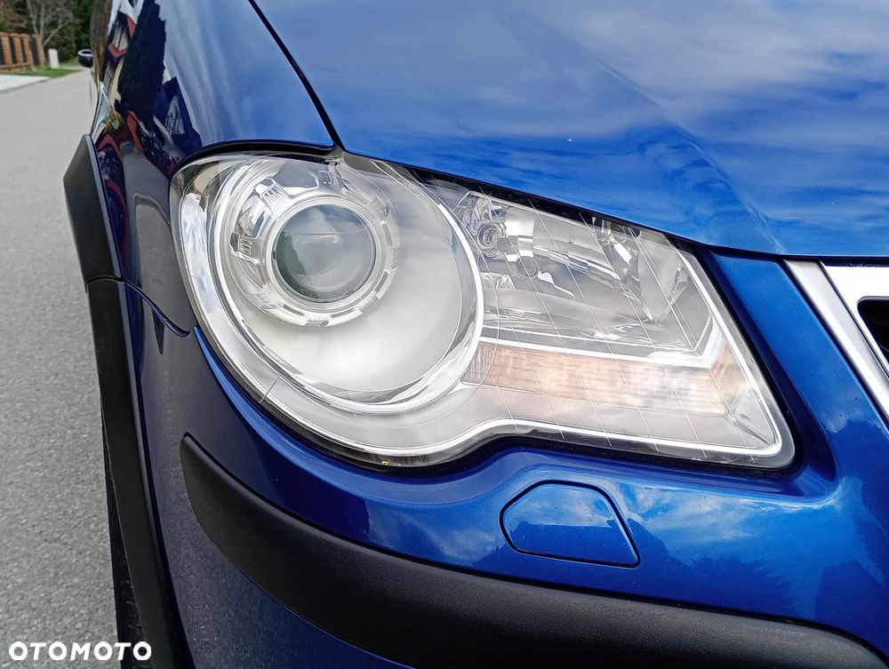 Volkswagen Touran 1.9 TDI DPF Cross - 6