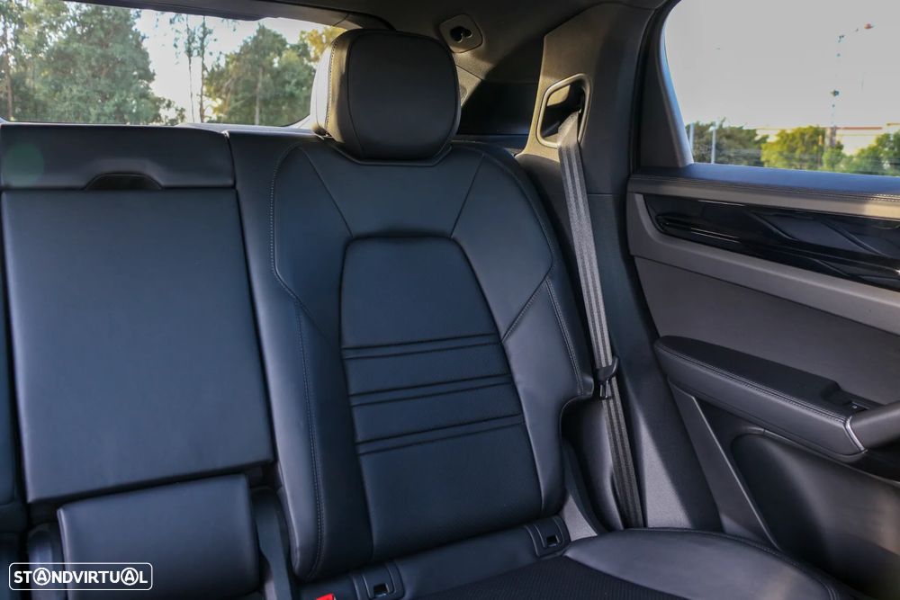 Porsche Cayenne E-Hybrid - 21