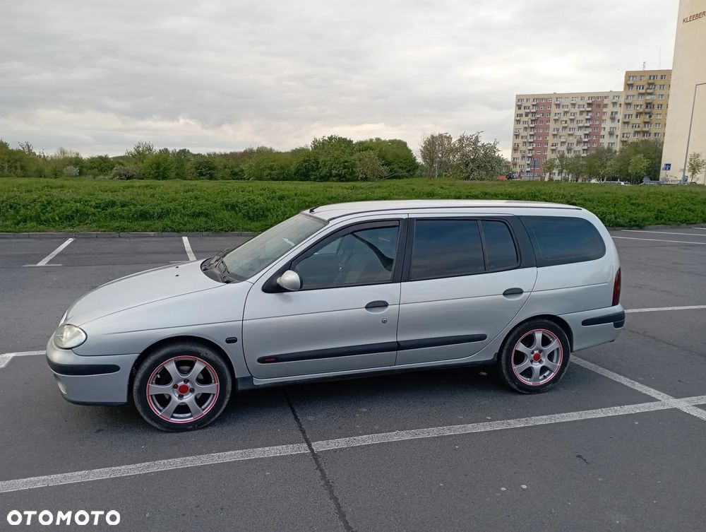 Renault Megane 1.4 16V Authentique - 2