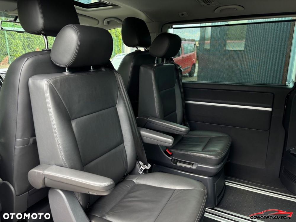 Volkswagen Multivan - 20