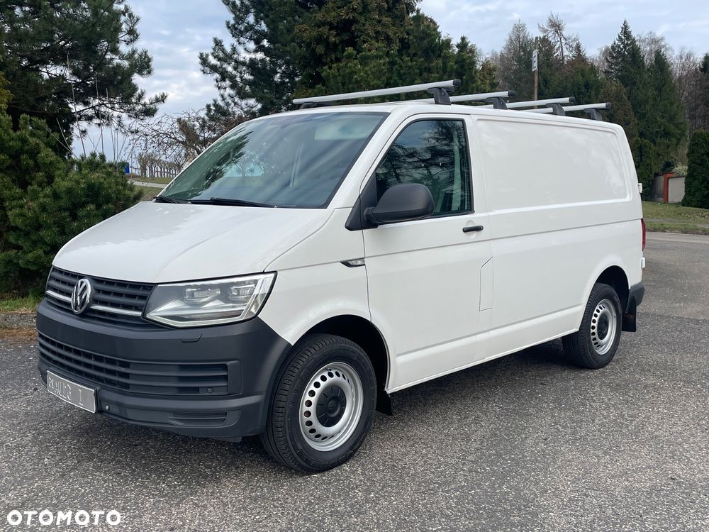 Volkswagen Transporter - 2
