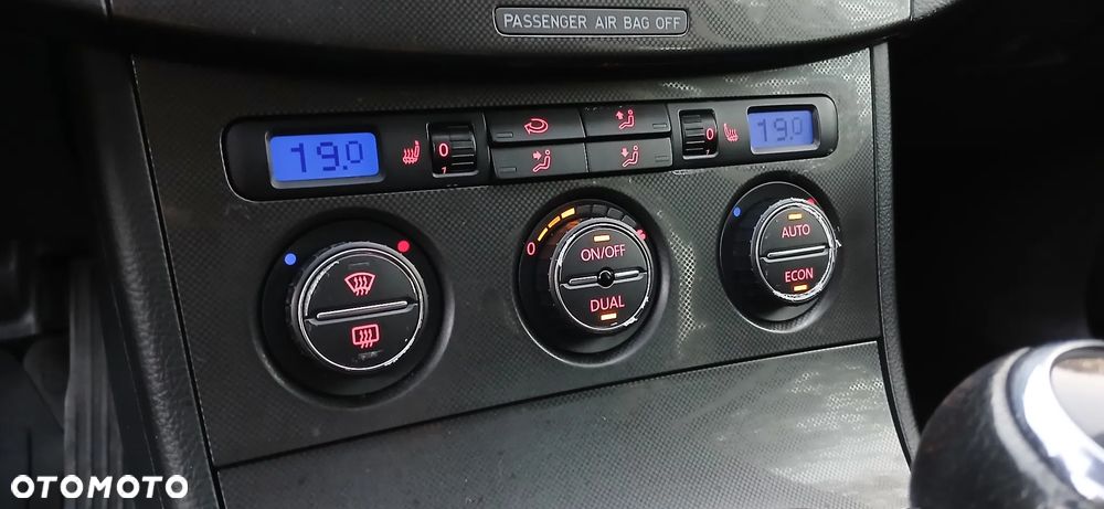 Volkswagen Passat 1.9 TDI Comfortline - 17