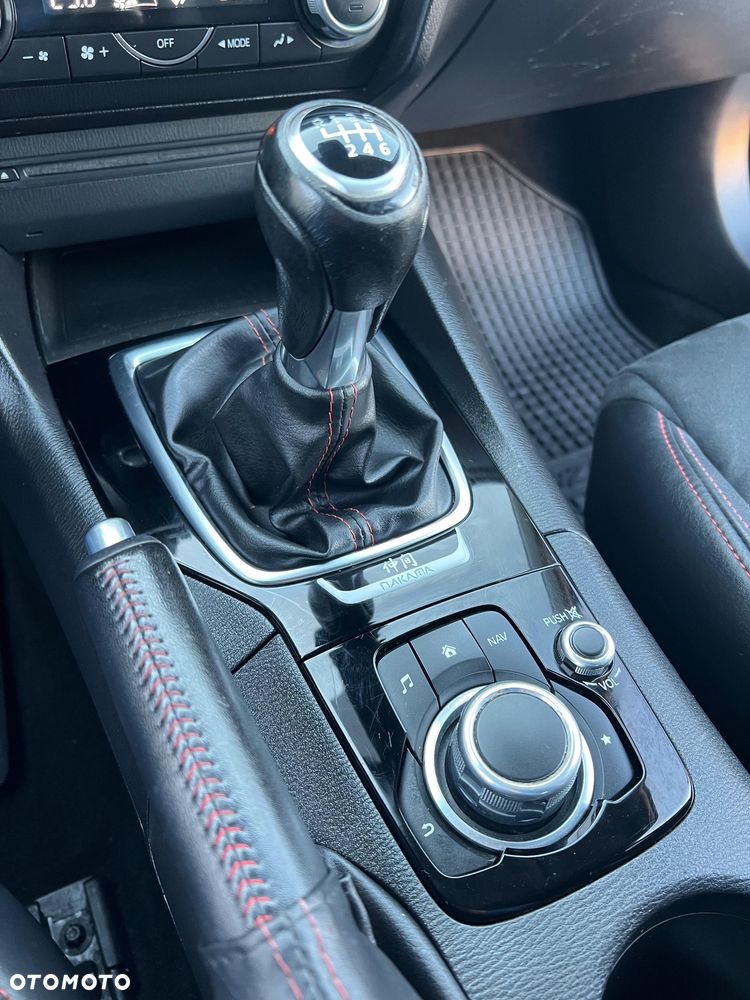 Mazda 3 SKYACTIV-G 120 NAKAMA - 10