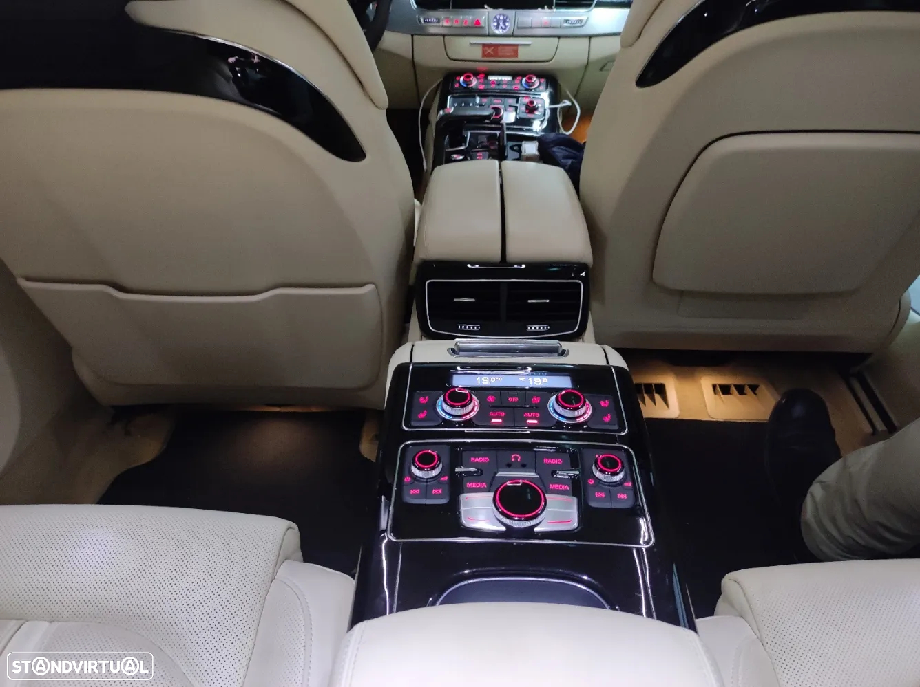 Audi A8 3.0 TDI DPF clean diesel quattro tiptronic Longa - 21