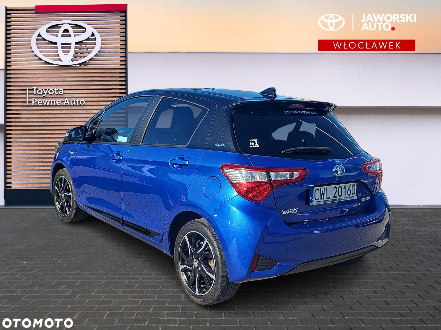 Toyota Yaris - 4