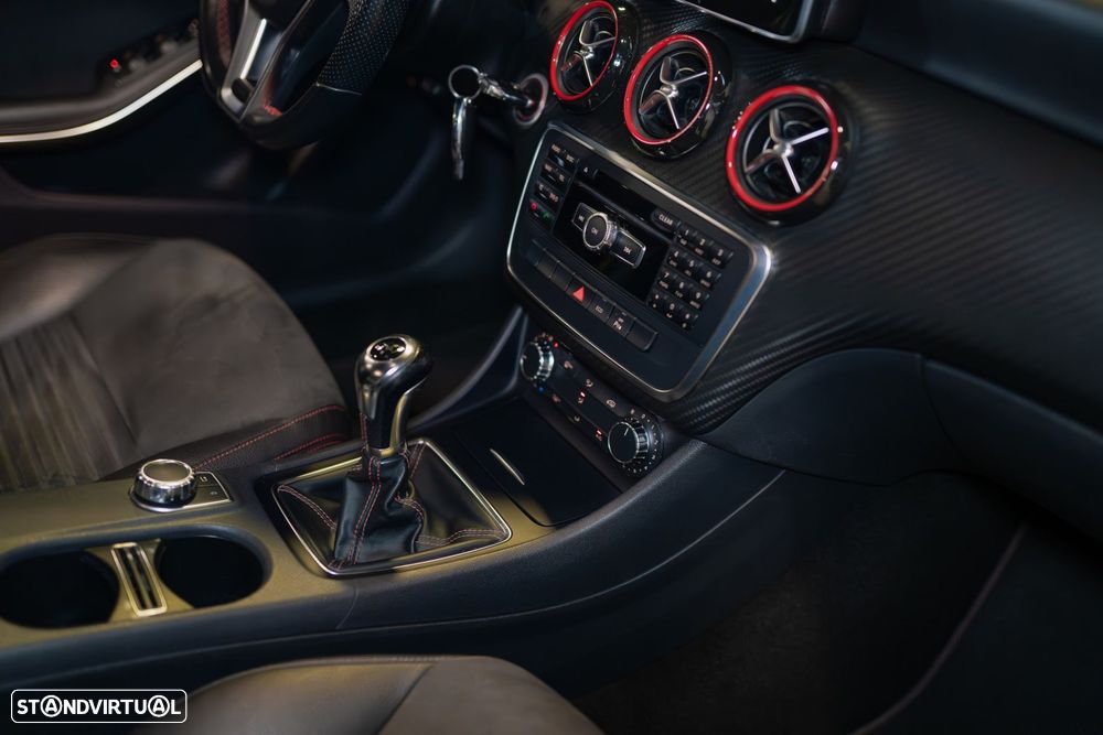 Mercedes-Benz A 180 CDI AMG Line - 27