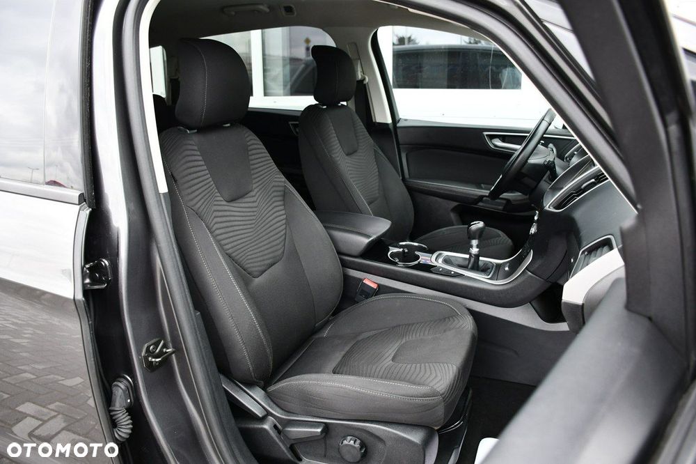 Ford S-Max 2.0 TDCi Trend - 25