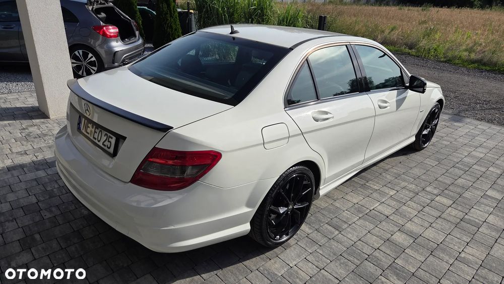 Mercedes-Benz Klasa C - 21