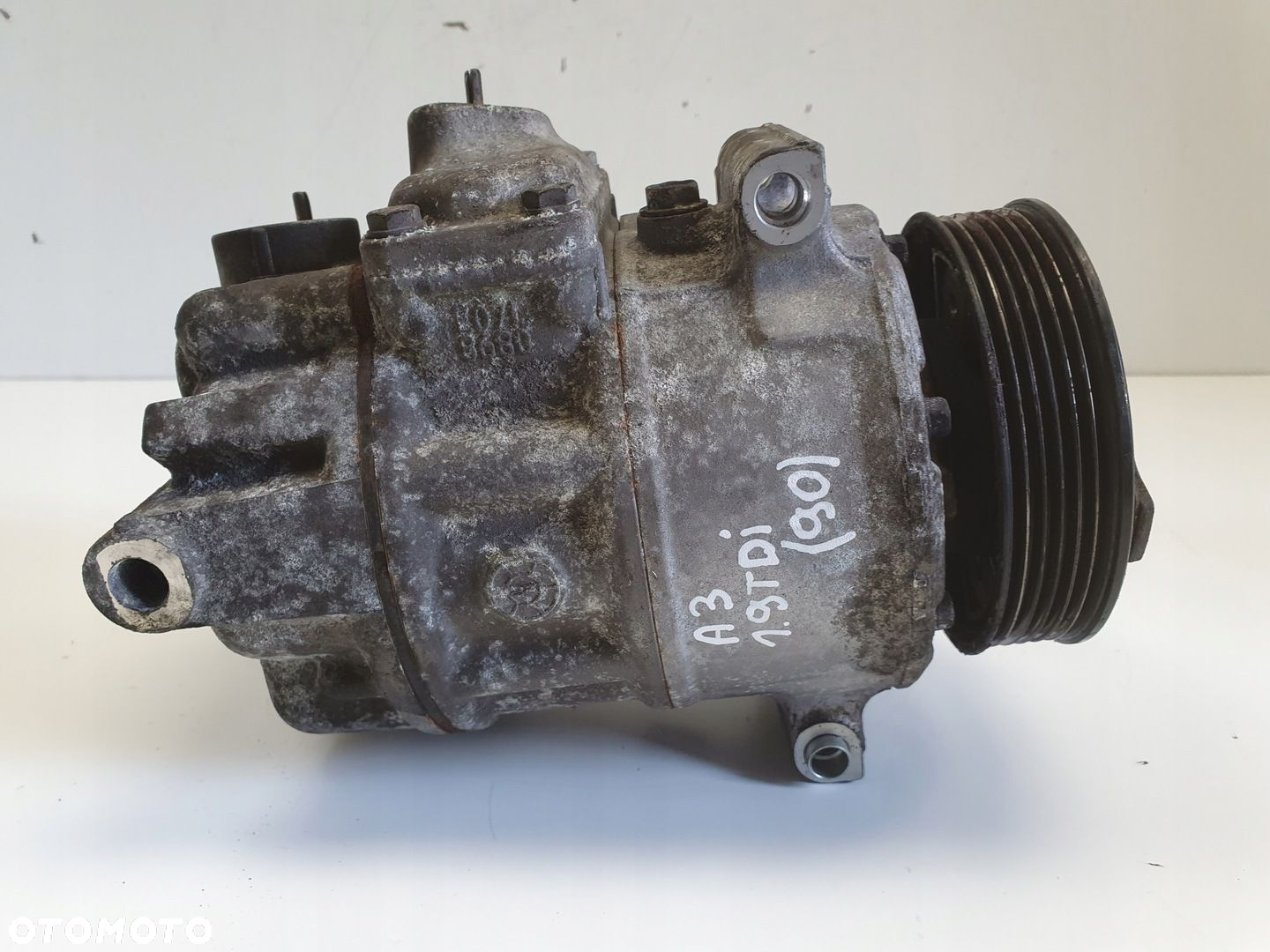 Audi A3 II 8P 1.9 TDI SPRĘŻARKA KLIMATYZACJI pompa 1K0820859F - 3