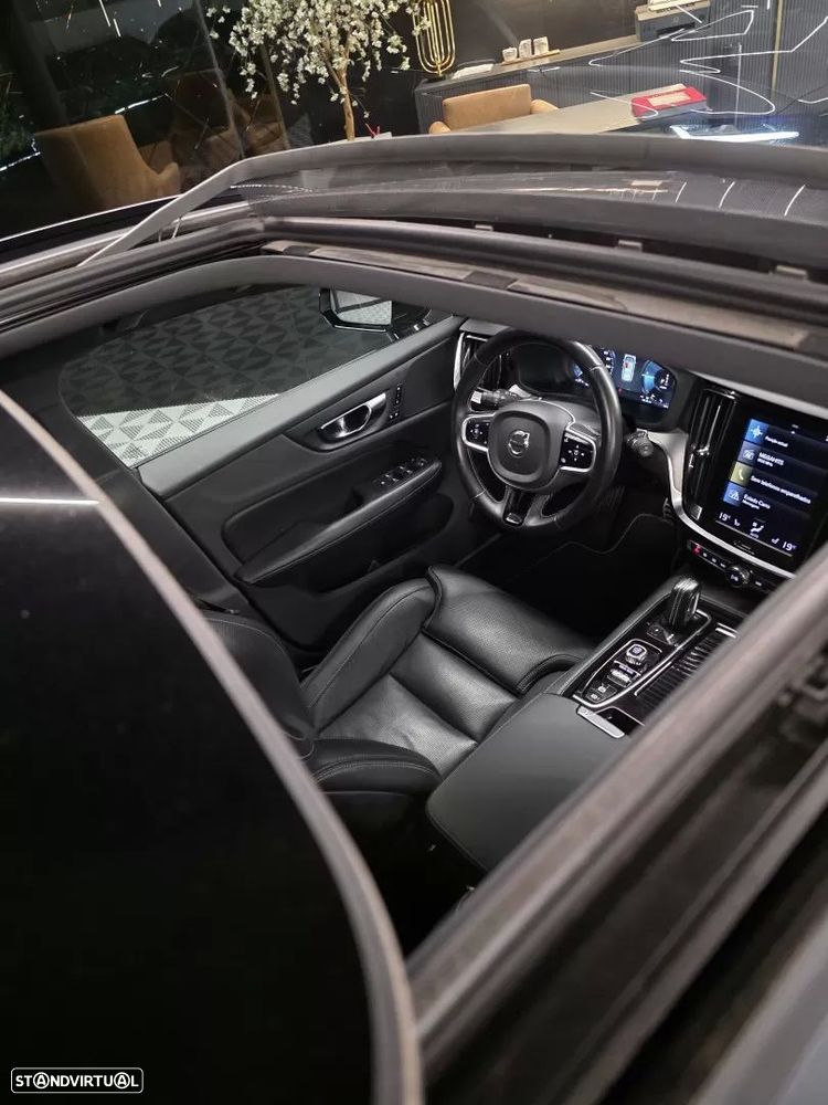 Volvo V60 2.0 T6 AWD TE R-Design - 7