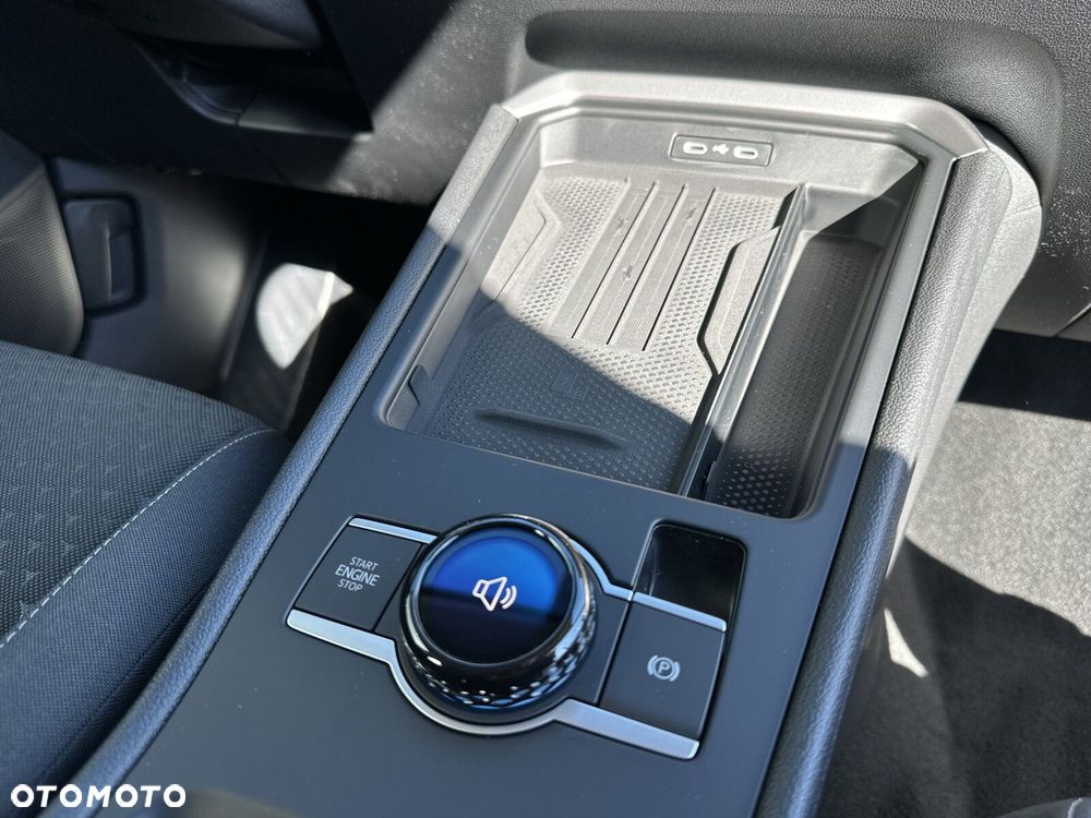 Volkswagen T-Roc - 24