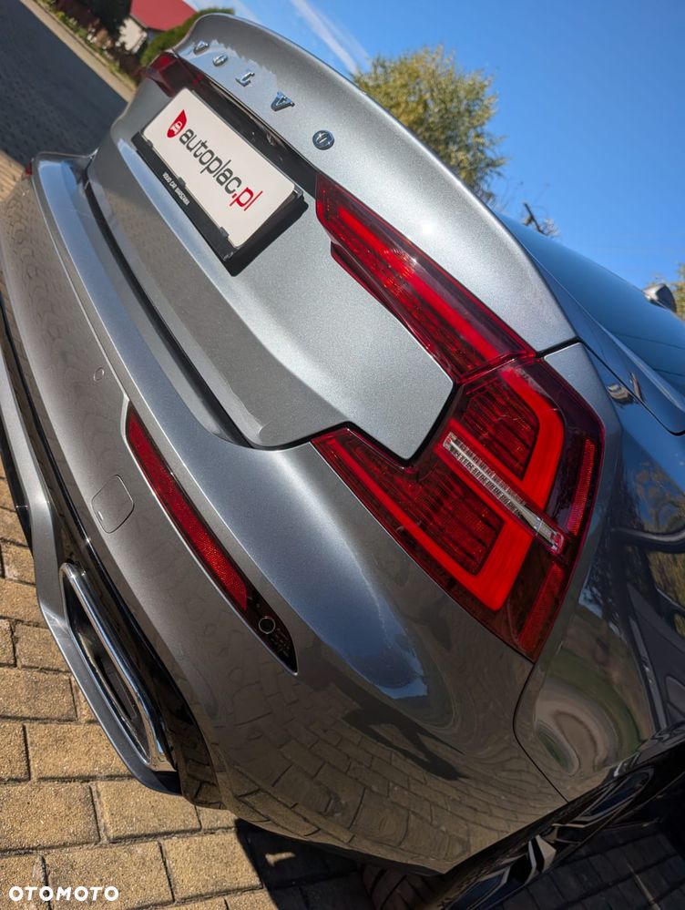 Volvo S60 B4 B R-Design - 33