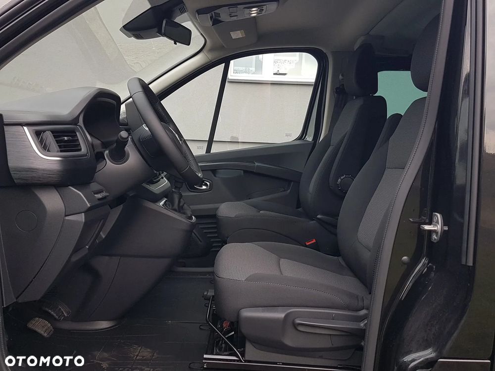 Renault Trafic - 22