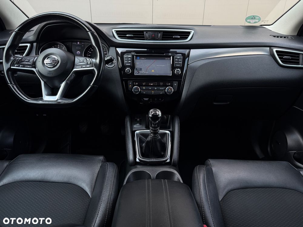 Nissan Qashqai 1.3 DIG-T Tekna - 19