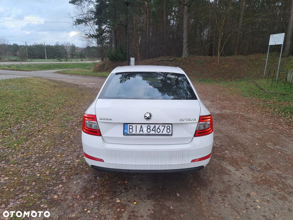 Skoda Octavia 2.0 TDI Style - 5