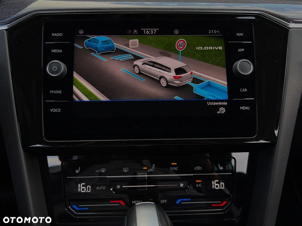 Volkswagen Passat 2.0 TDI Business DSG - 33