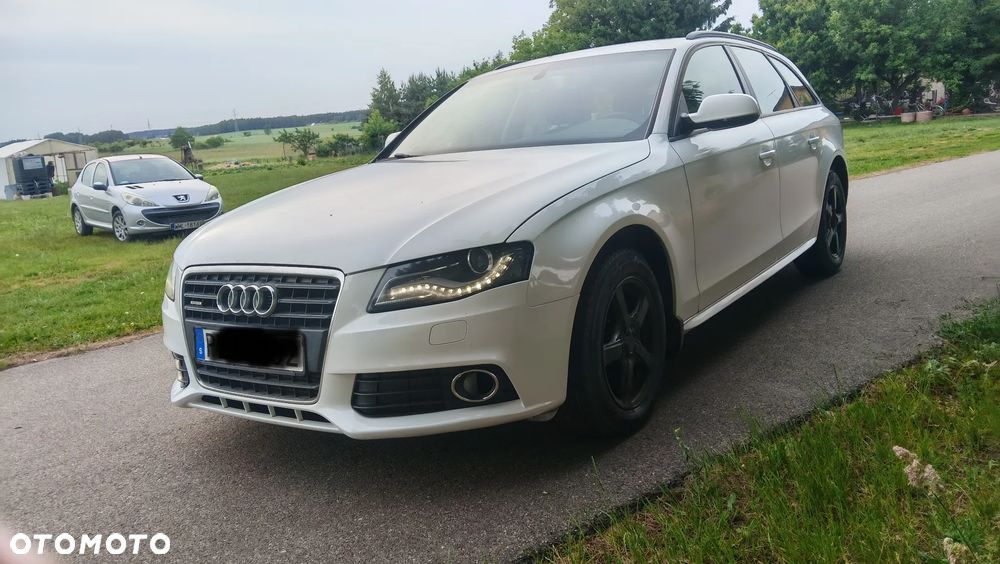 Audi A4 Avant 2.0 TDI DPF quattro Ambition - 1