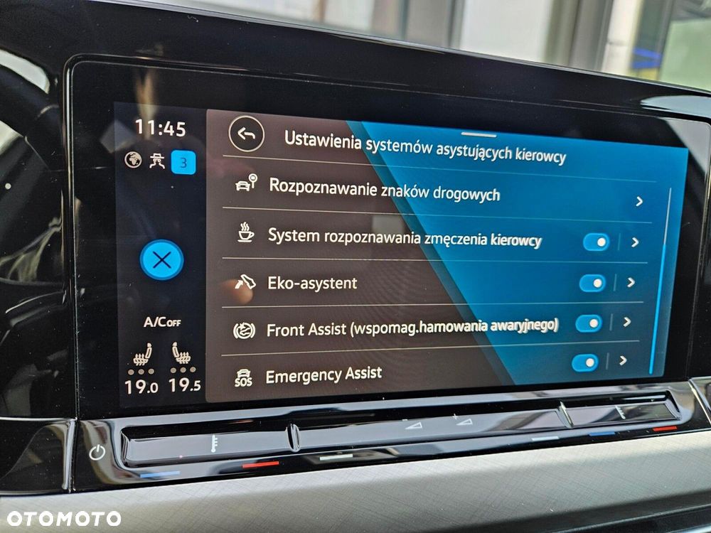 Volkswagen Golf - 20