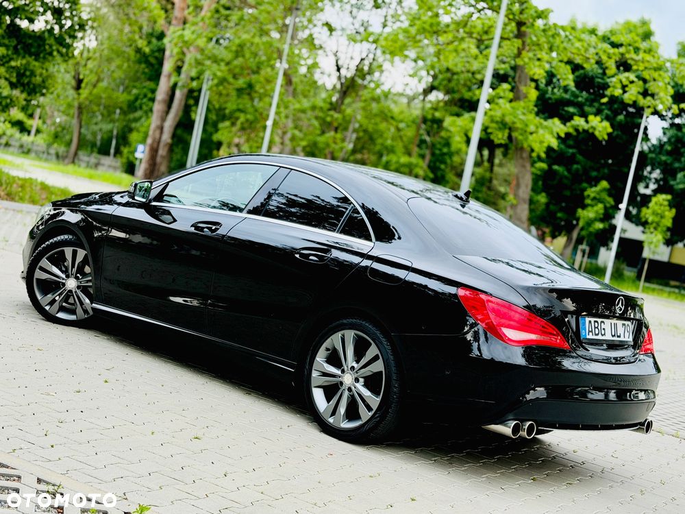 Mercedes-Benz CLA 200 AMG Line - 26