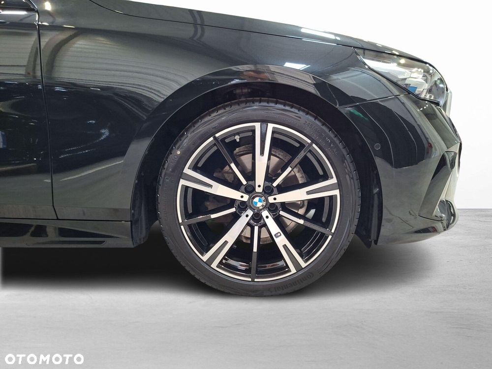 BMW Seria 5 - 10