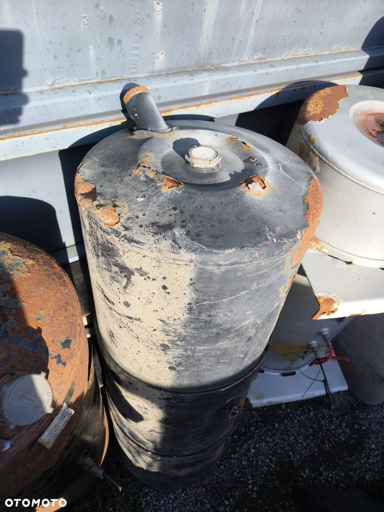 Zbiornik paliwa chłodnia do agregatu Carrier thermoking - 3