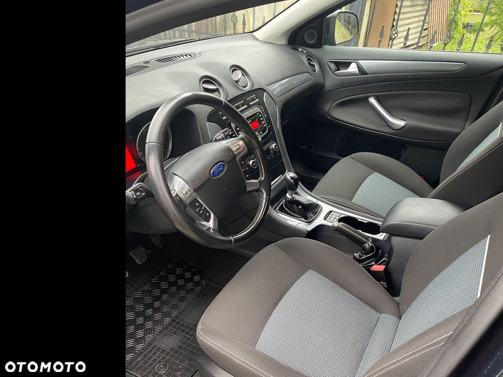 Ford Mondeo 1.6 TDCi Trend - 14