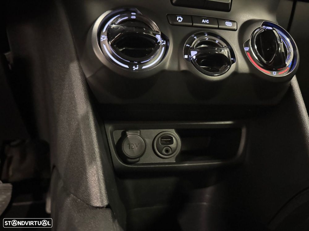 Peugeot 208 1.6 e-HDi Active - 21