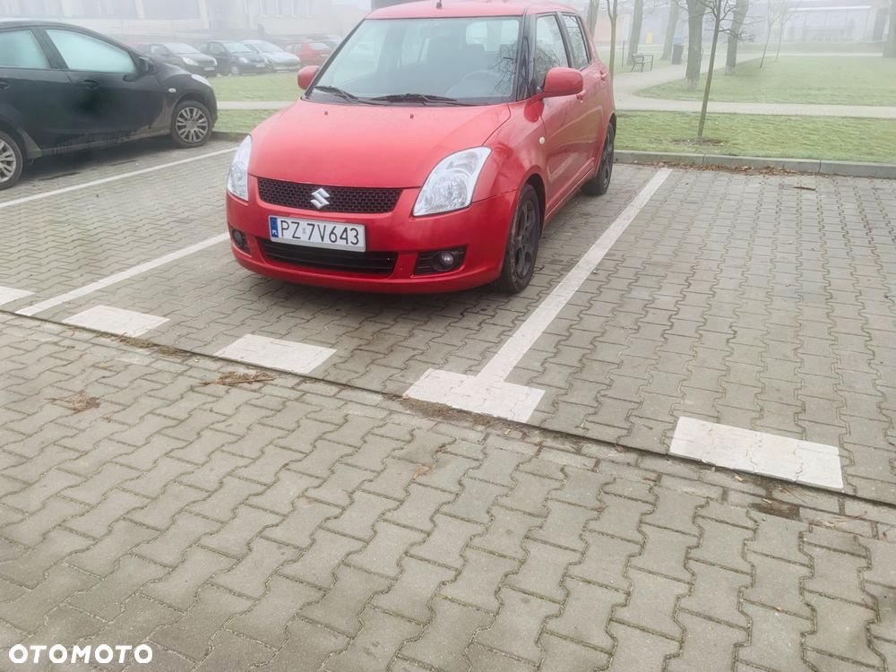 Suzuki Swift 1.3 DDiS 16v GLX - 1