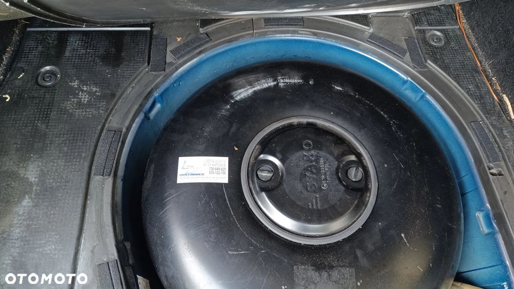 Volkswagen Passat 1.8 - 9