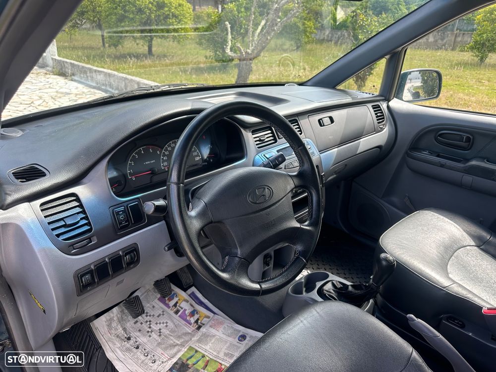 Hyundai Trajet 2.0 CRDi GLS - 13