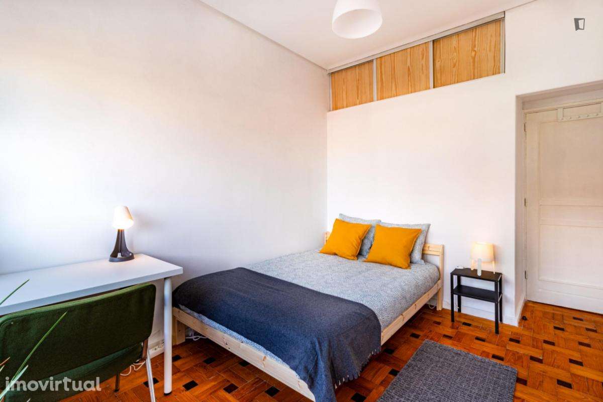 Quarto - localizado em Ramalde Porto - Grande imagem: 4/10