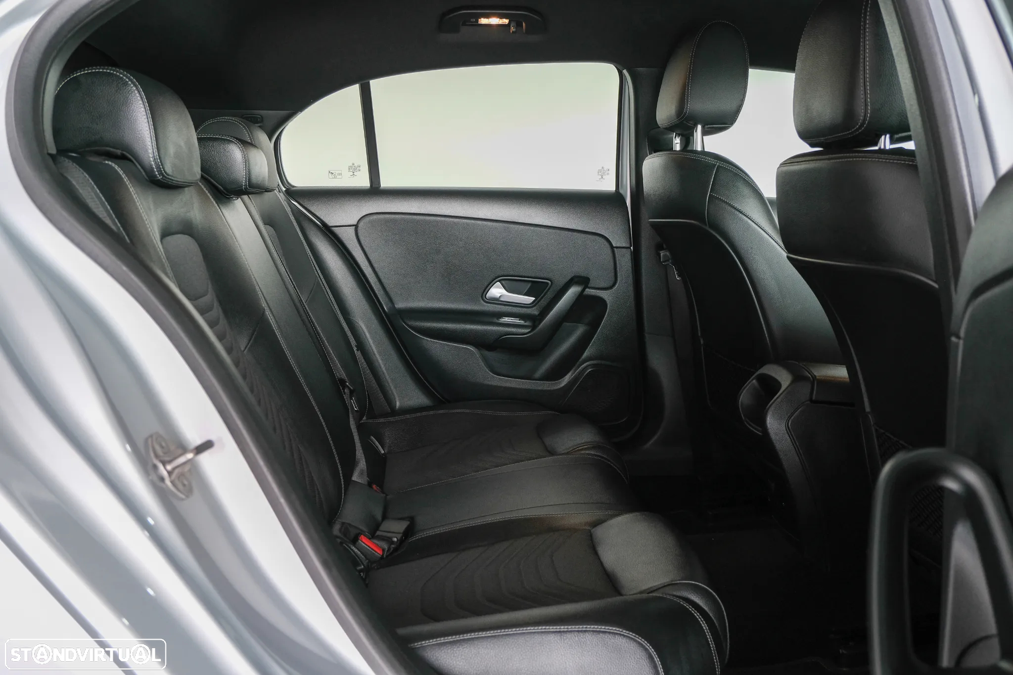 Mercedes-Benz A 250 e Progressive - 41