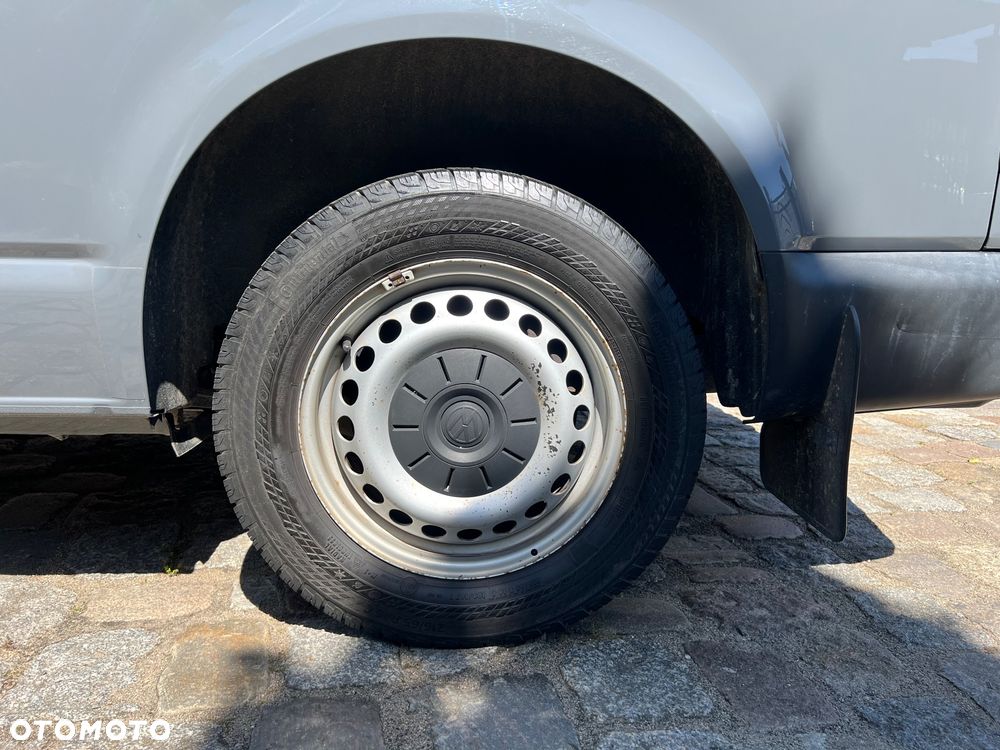 Volkswagen Transporter T6.1 - 40