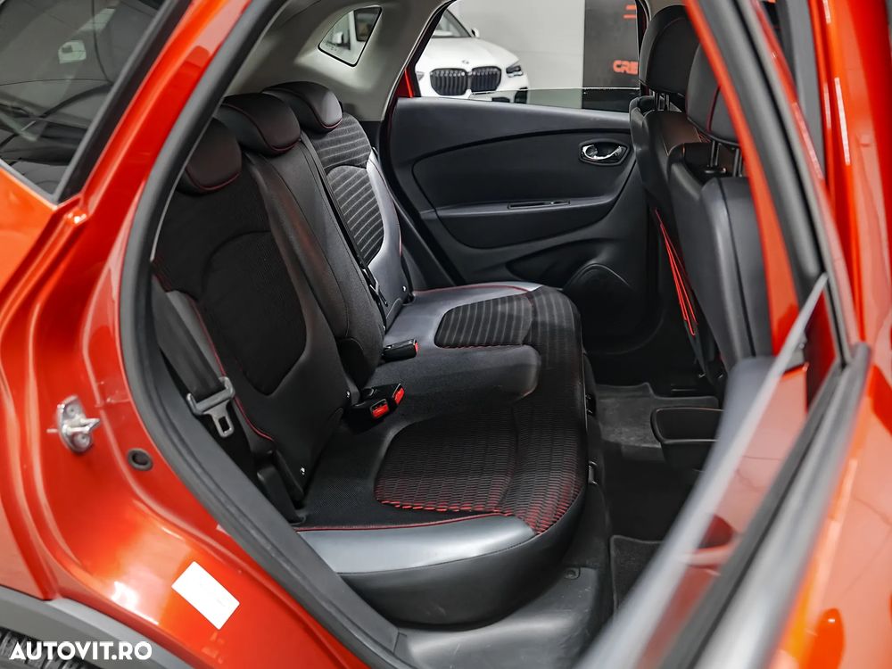 Renault Captur TCe 120 EDC Helly Hansen - 10