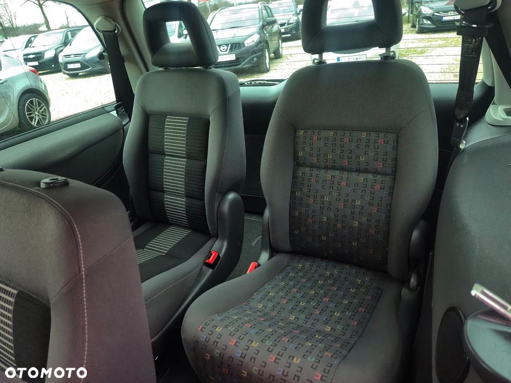 Volkswagen Sharan 2.0 United - 23